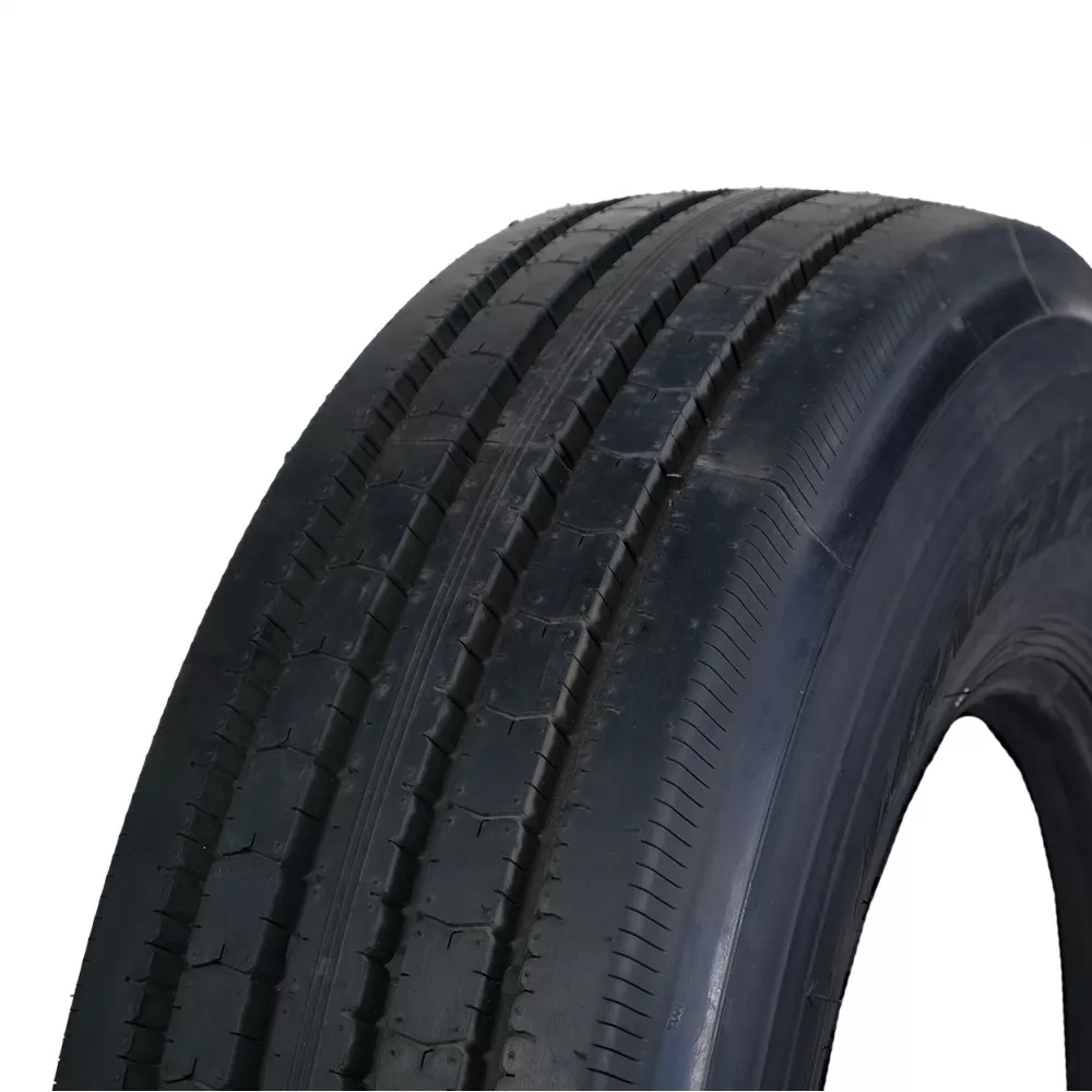 Грузовая шина 295/80 R22,5 Long March LM-216 18PR в Копейске