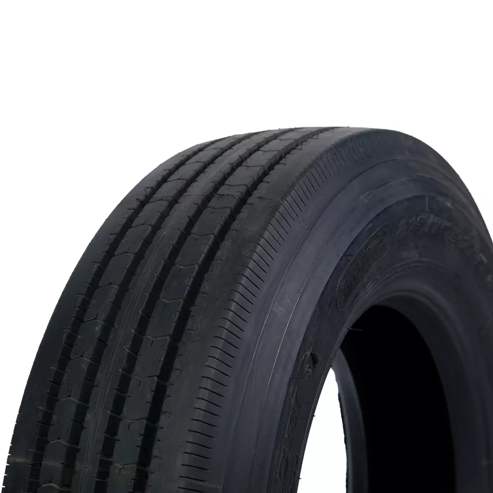 Грузовая шина 215/75 R17,5 Long March LM-216 16PR в Копейске