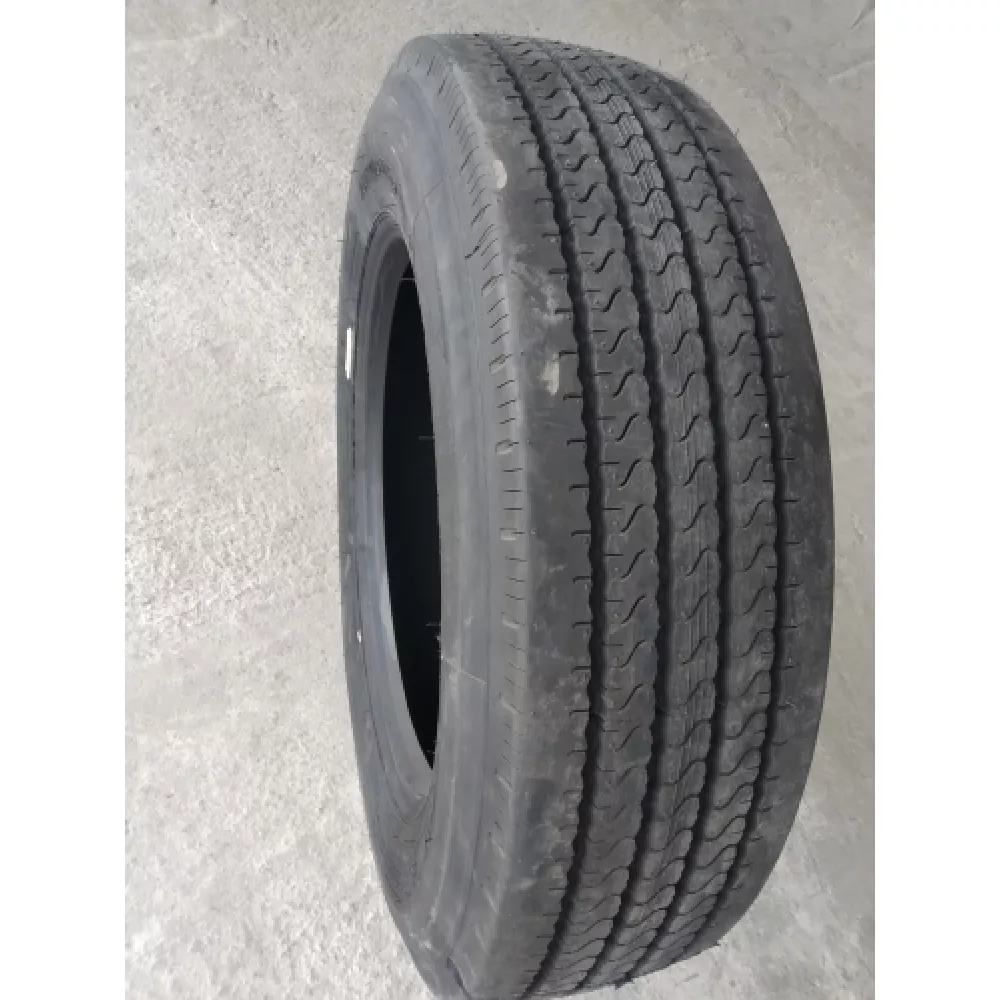 Грузовая шина 255/70 R22,5 Long March LM-120 16PR в Копейске