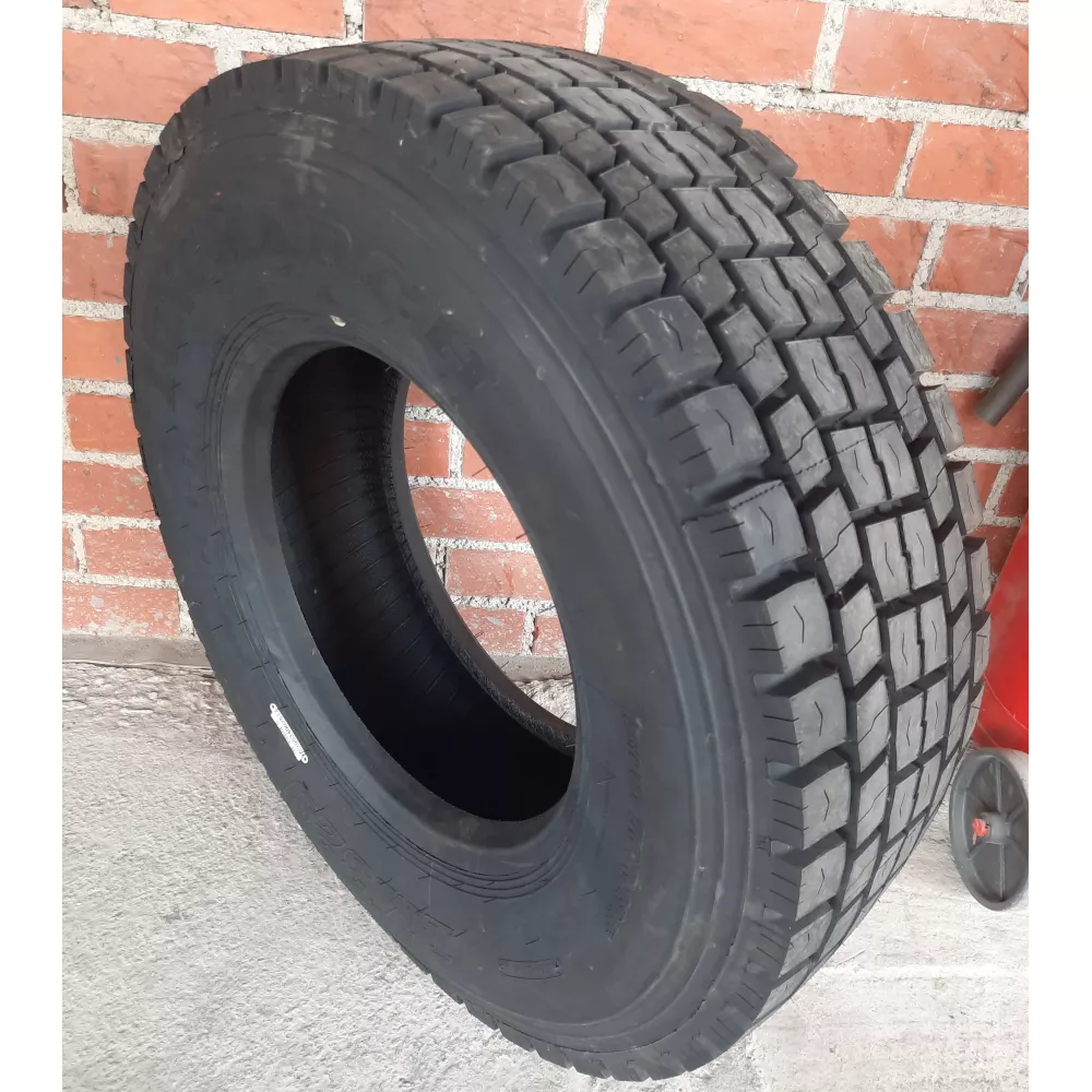 Грузовая шина 305/70 R19,5 Long March LM-329 18PR в Копейске